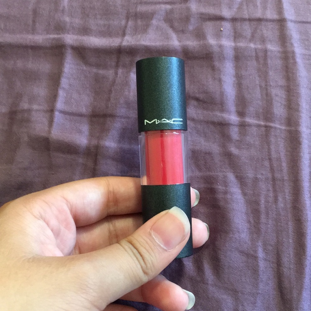 NWB MAC Matte Lady Danger Lipstick